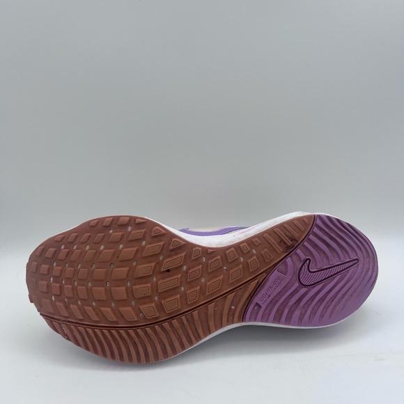 Nike Air Zoom Vomero 16 (Womens Size 8) Shoes DA7698 800 Guava Ice Rush - Picture 6 of 9